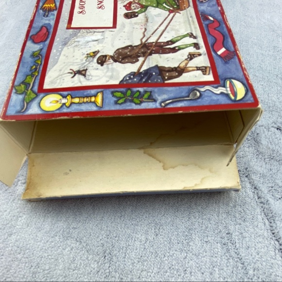Vintage Avon Scented Snowscene Soap Set 3 X 50g Triangle Soaps Original Package - Picture 9 of 10